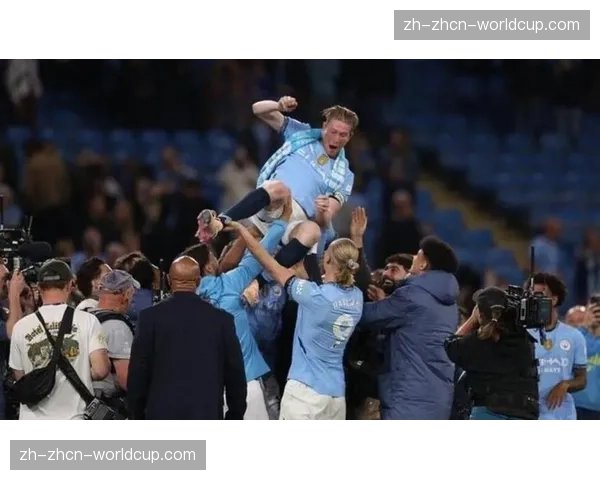 欧冠四分之一决赛次回合,曼彻斯特警方宣布升级伊蒂哈德球场周边安保级别 欧冠四分之一决赛次回合,曼彻斯特警方宣布升级伊蒂哈德球场周边安保级别